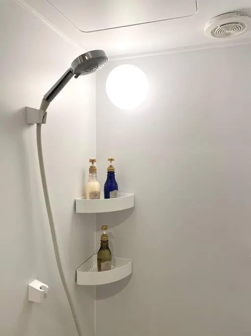 浅草桥车站徒步4分钟/秋叶原徒步12分钟/全新装修/高速wifi/网络电视 Villa Tokyo